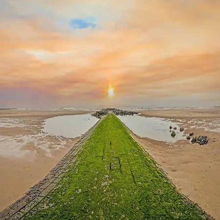 On The 4th Floor With Sea View *