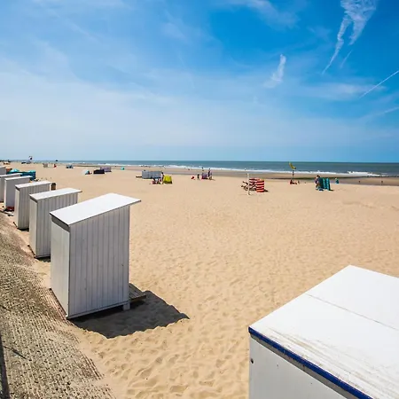 Appartement On 4th Floor For Family Middelkerke