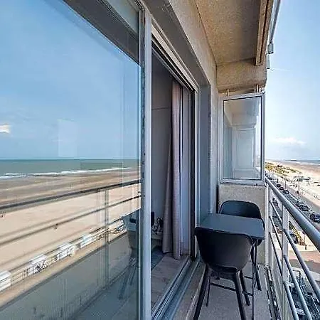 On The 4th Floor With Sea View Daire *