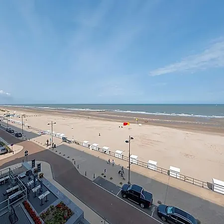 On The 4th Floor With Sea View