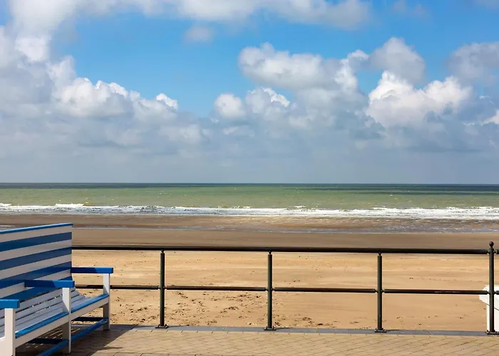 Appartement On The 4th Floor With Sea View *